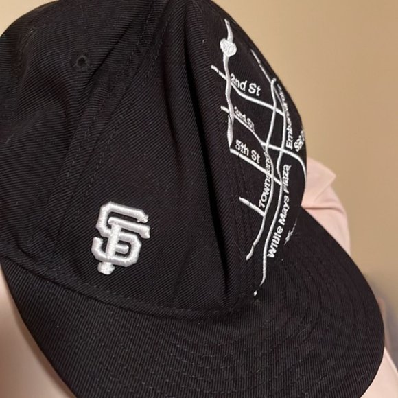 San Francisco Giants Stadium Map New Era Fitted 7 1/8 Hat - Picture 2 of 7